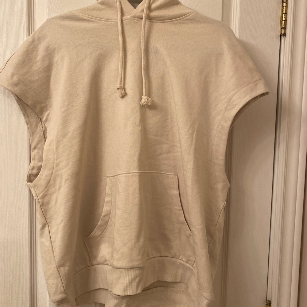 H & M Cream Sleeveless Hoodie